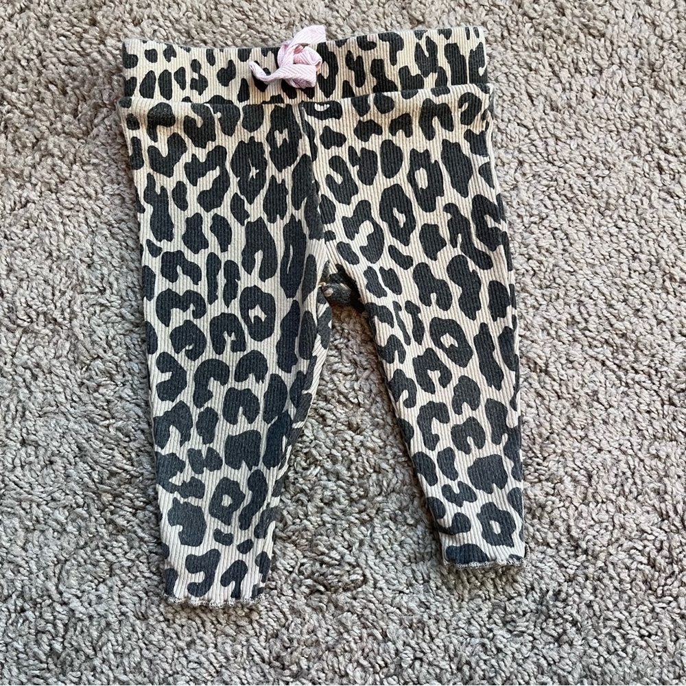 Grayson mini baby girl animal print leggings